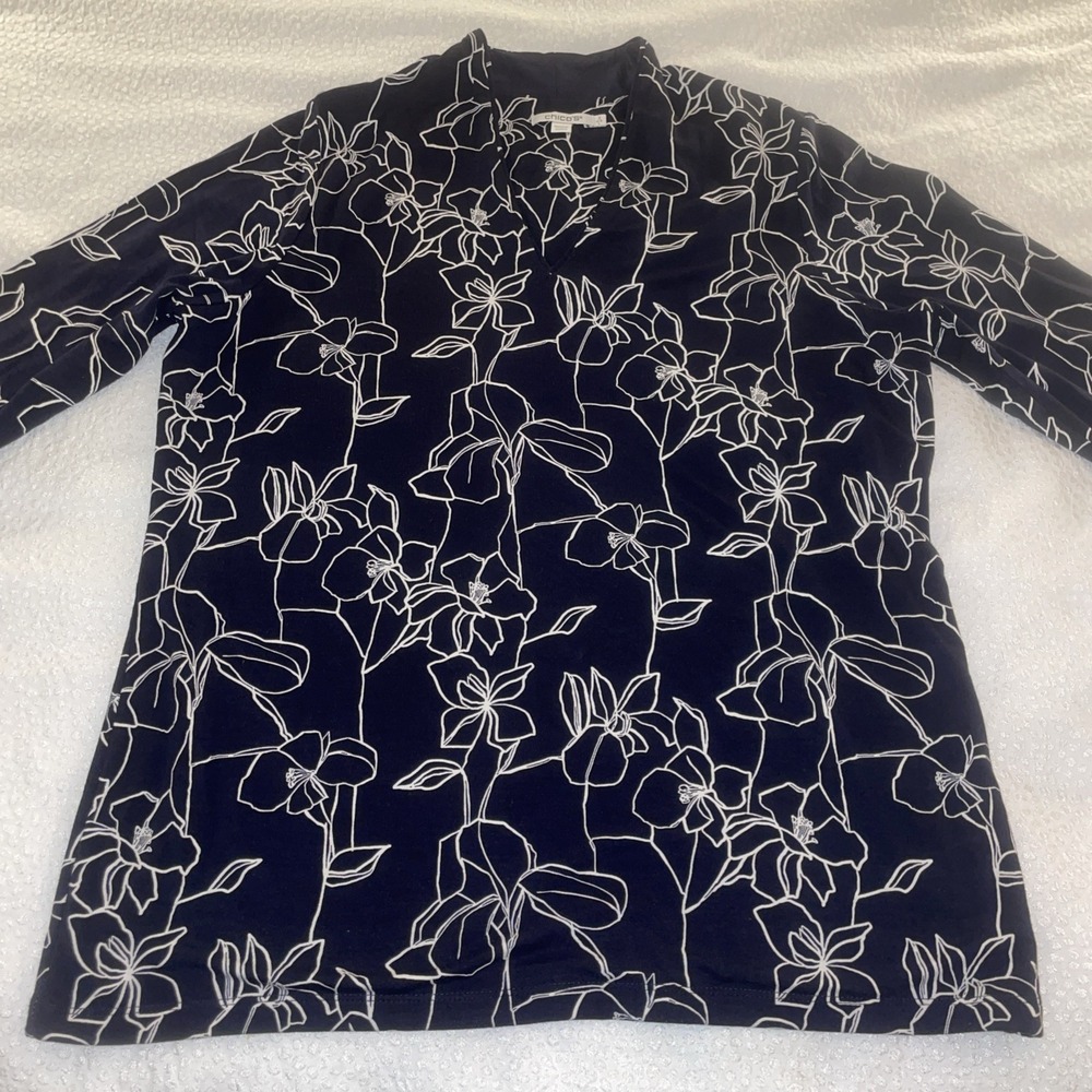 Chico's Women Floral Print 3/4 Sleeve Tee Touch Of Cool Lifted Back Collar Sz L